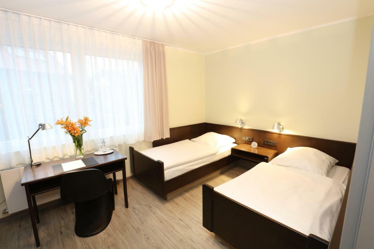 Hotel Kroeger Ennigerloh Kültér fotó