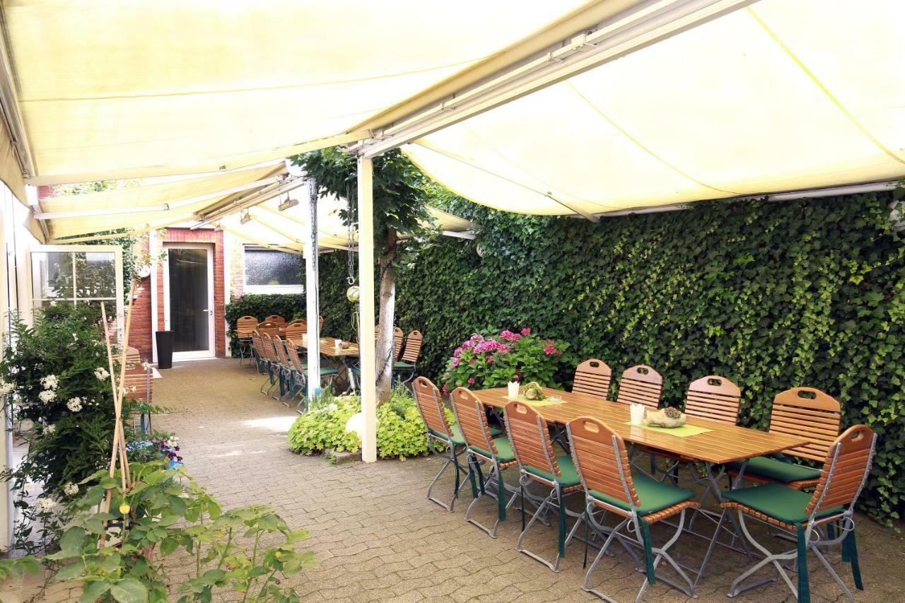 Hotel Kroeger Ennigerloh Kültér fotó